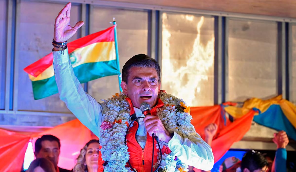 El Rey Mohammed VI felicita a Rodrigo Paz Pereira por su elección como presidente de Bolivia